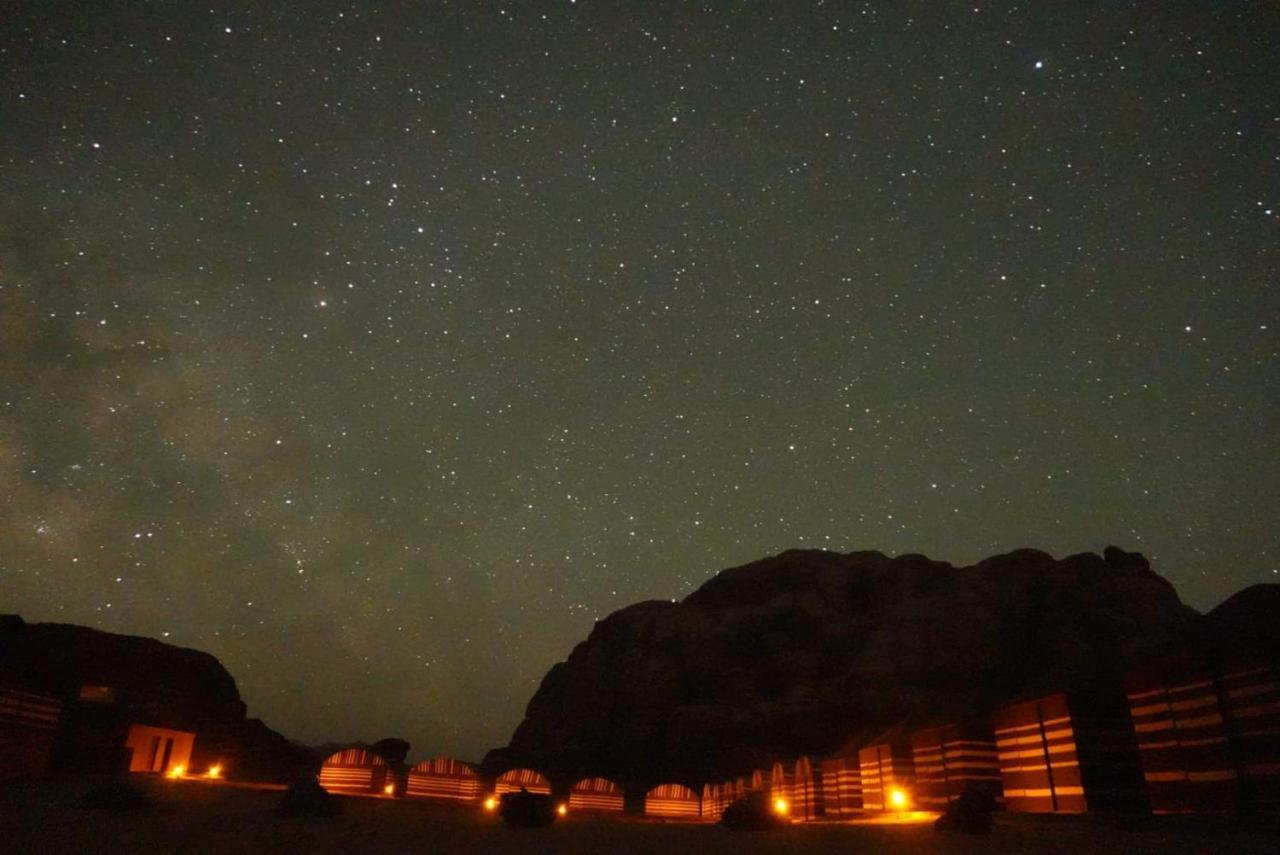 Bedouin Tours Camp Hotel Вади Рум Екстериор снимка