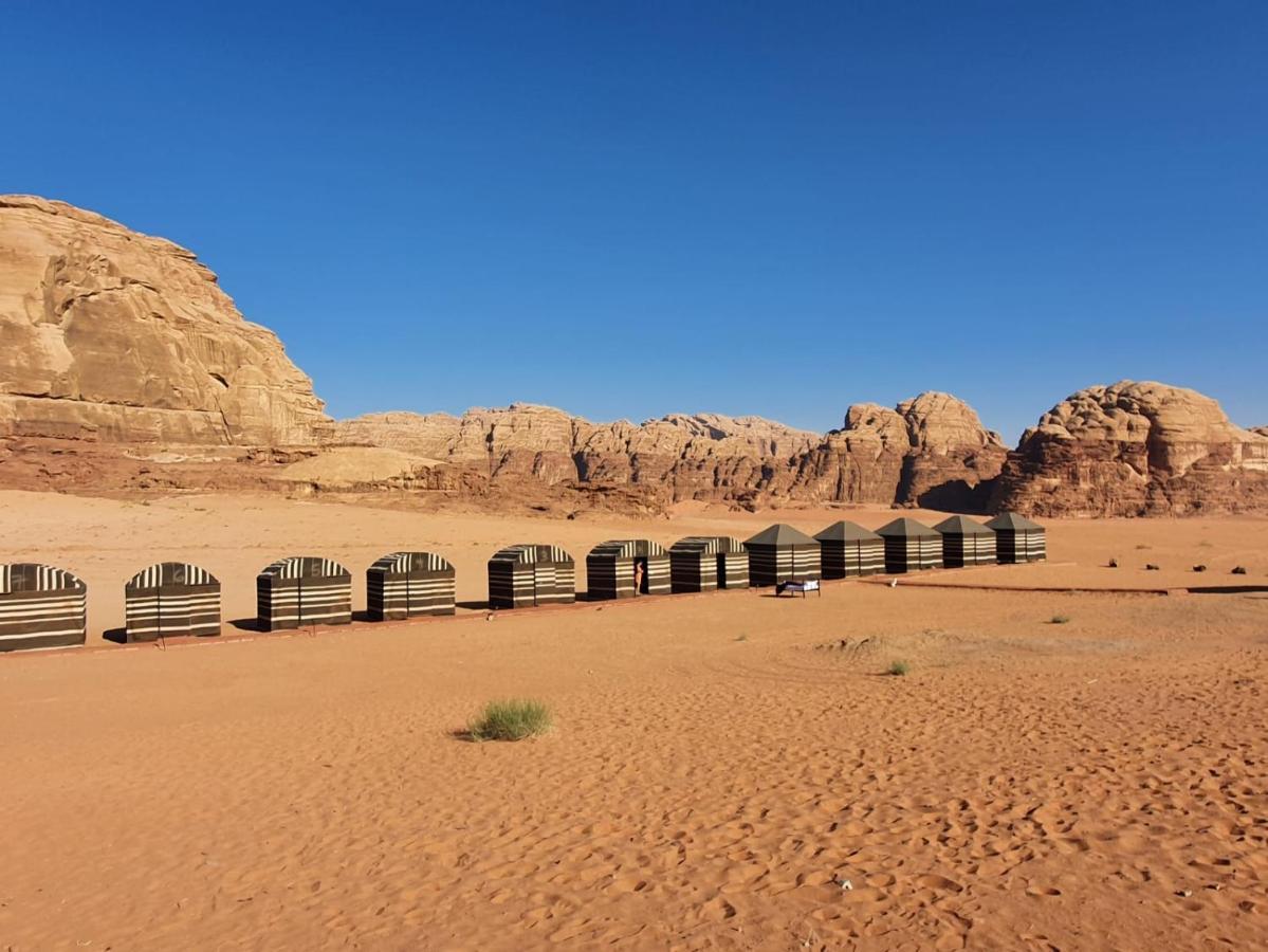Bedouin Tours Camp Hotel Вади Рум Екстериор снимка