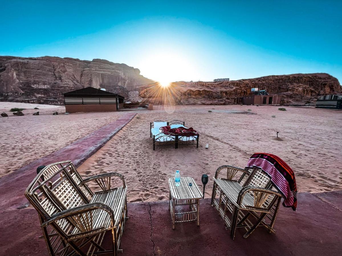 Bedouin Tours Camp Hotel Вади Рум Екстериор снимка