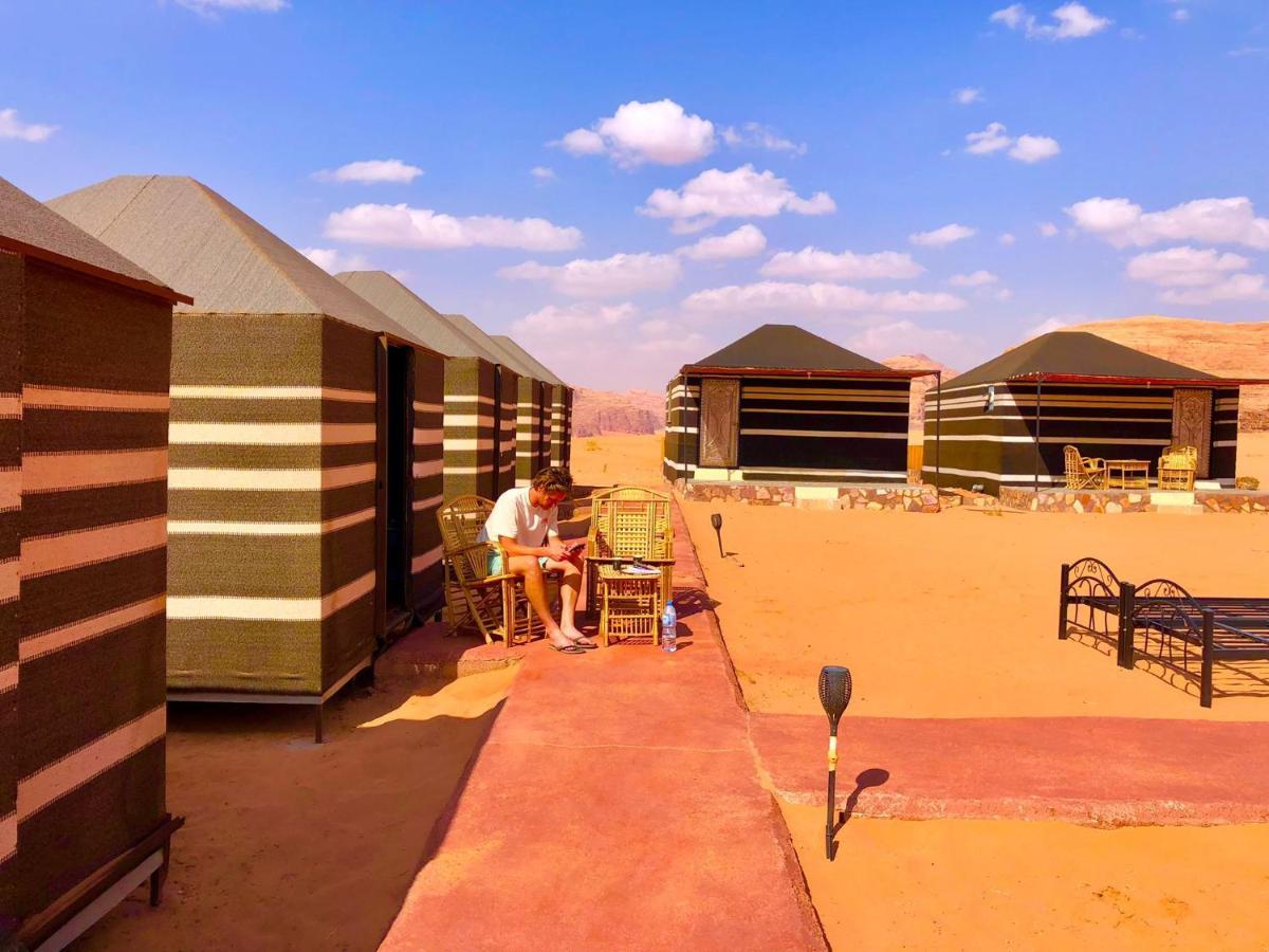 Bedouin Tours Camp Hotel Вади Рум Екстериор снимка