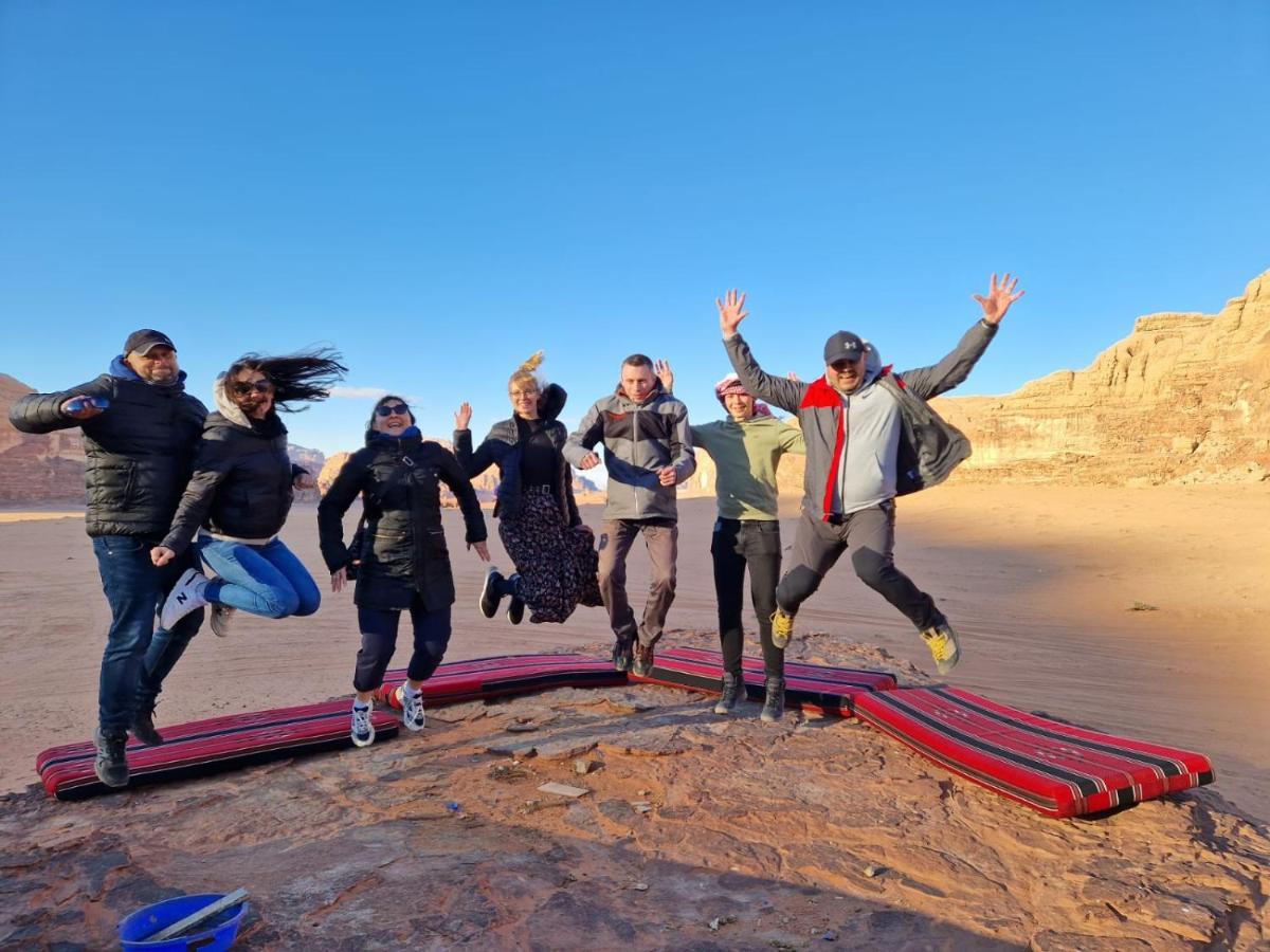 Bedouin Tours Camp Hotel Вади Рум Екстериор снимка