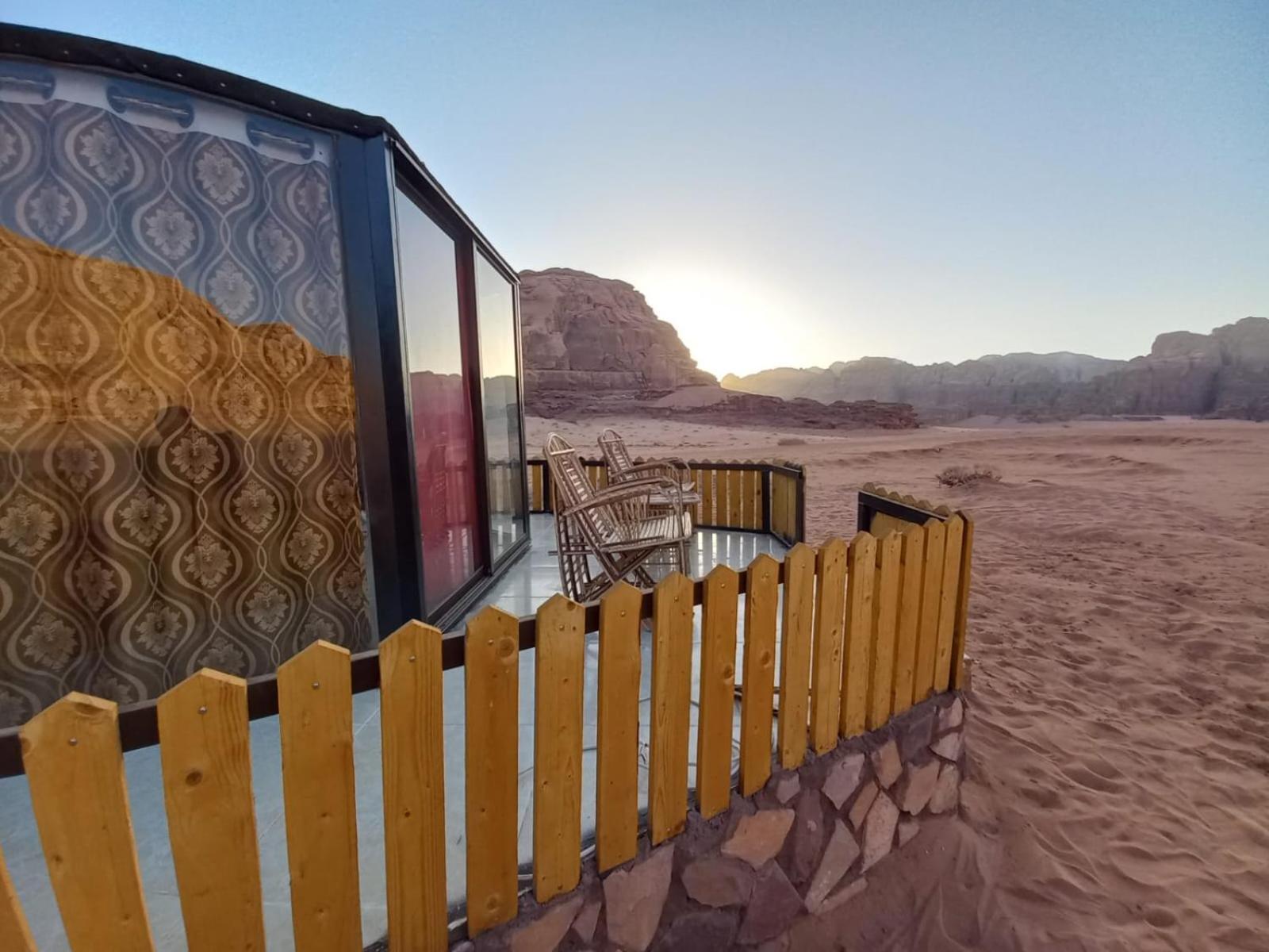 Bedouin Tours Camp Hotel Вади Рум Екстериор снимка